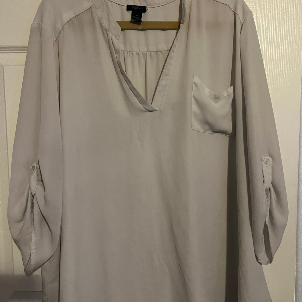 Chic Light Gray V-Neck Blouse